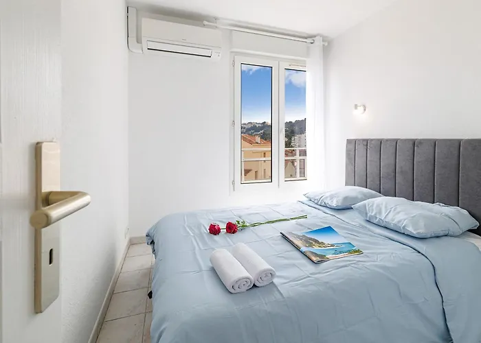 Sunny Port With Sea View - Happy Golfe-Juan